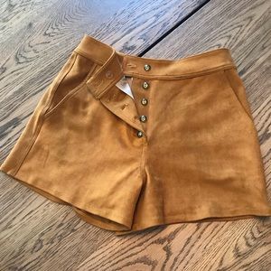 High-waisted Tan suede shorts S